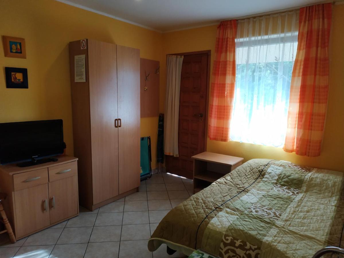 Hotel Zacisze,Klonowa 17 Dźwirzyno Exterior foto